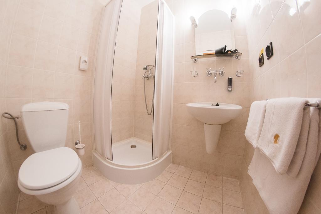 Penzion Panda 2 Turčianske Teplice エクステリア 写真